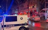 Lieu d'une fusillade mortelle, à Herzliya, le 2 avril 2026. (Crédit : Police israélienne)