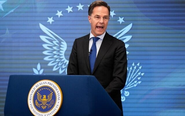 Le secrétaire général de l'OTAN, Mark Rutte, s'exprimant à l'Institut Ronald Reagan, à Washington, le 9 avril 2026. (Crédit : Manuel Balce Ceneta/AP) Le secrétaire général de l'OTAN, Mark Rutte, s'exprimant à l'Institut Ronald Reagan, à Washington, le 9 avril 2026. (Crédit : Manuel Balce Ceneta/AP)