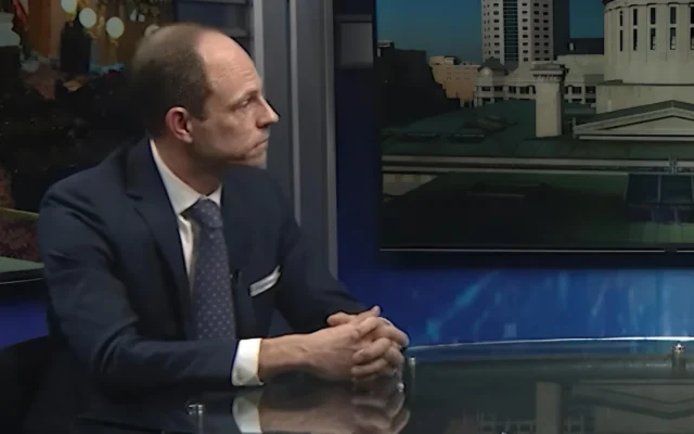 Casey Putsch, candidat au poste de gouverneur de l’Ohio, lors d’une interview en février 2026. (Crédit : YouTube)