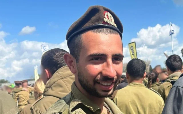Le sergent Liem Ben Hamo, âgé de 19 ans. Le sergent Liem Ben Hamo, âgé de 19 ans.