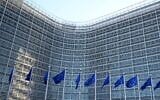 Vue du bâtiment Berlaymont, siège de la Commission européenne, à Bruxelles, le 15 décembre 2025. (Crédit : Nicolas TUCAT / AFP)
