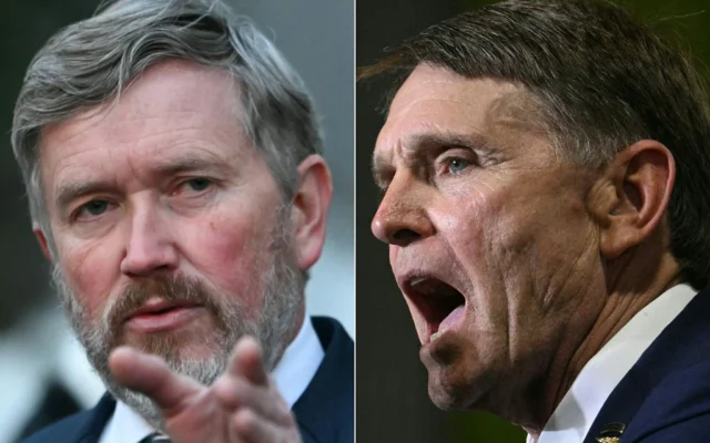 Le représentant américain Thomas Massie (à gauche) et l’ancien officier des Navy SEALs Ed Gallrein dans un montage photos réalisé le 19 mai 2026. (Crédits : Andrew Caballero-Reynolds et Jim Watson/AFP)