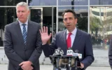 Jeff Rosen, le procureur du comté de Santa Clara, s'exprime devant le Hall of Justice à San Jose, en Californie, le 17 avril 2023. (Photo AP/Terry Chea)