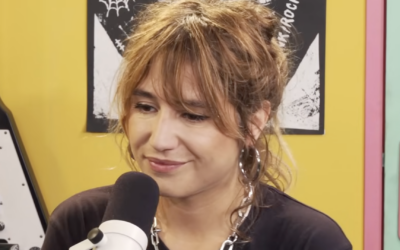 Izia Higelin (Crédit : capture d'écran YouTube)