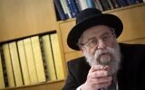 Le Grand Rabbin de Jérusalem, Aryeh Stern, au musée du rabbin Kook, à Jérusalem, le 5 mars 2018. (Crédit : Miriam Alster/Flash90)