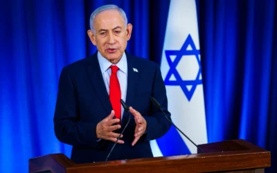 Le Premier ministre Benjamin Netanyahu s'exprime lors d'une conférence de presse à Jérusalem, le 19 mars 2026. (Crédit: Shalev Shalom/POOL via Flash90)