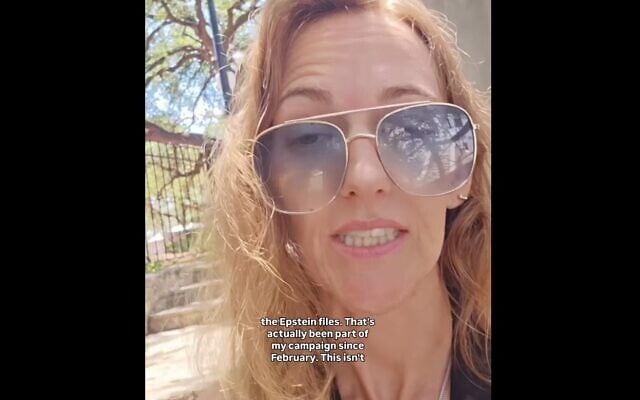 Maureen Galindo, candidate démocrate au Congrès américain, dans une vidéo de campagne publiée le 25 mai 2026. (Crédit : Capture d'écran : Instagram/Maureen Galindo for US Congress)
