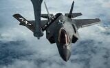 Illustration : Un F-35 Lightning II de l’armée de l’air américaine, affecté à la 48ᵉ escadre de chasse, s’approchant d’un KC-135 Stratotanker lors d’une mission de ravitaillement au-dessus de la Suède, le 10 juin 2026. (Crédit : Armée de l’air américaine)