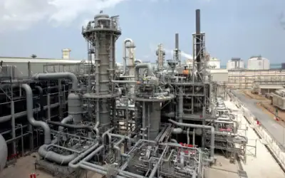 Une installation de production de gaz, à Ras Laffan, au Qatar, le 4 avril 2009. (Crédit : Maneesh Bakshi/AP)