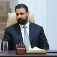 Le Premier ministre désigné irakien, Ali al-Zaidi, assiste à la réunion du bloc politique « Cadre de coordination » à Bagdad, en Irak, le 27 avril 2026. (Bureau de la présidence irakienne via AP)