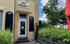 La boulangerie juive berlinoise, Babka & Krantz, a fermé ses portes en raison de harcèlement et de difficultés économiques, ici photographiée en juin 2026. (Toby Axelrod via la JTA)