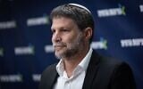 Le ministre des Finances, Bezalel Smotrich, présidant une réunion de faction de la Knesset, à Jérusalem, le 22 juin 2026. (Crédit : Yonatan Sindel/Flash90)