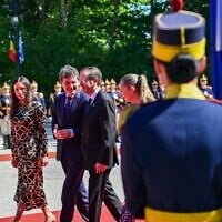 Le président Isaac Herzog rencontre son homologue roumain, Nicusor Dan, à Bucarest, le 29 juin 2026. (Crédit : Kobi Gideon/Service de presse du gouvernement)
