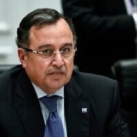 Le ministre égyptien des Affaires étrangères, Nabil Fahmy, participe à la réunion ministérielle entre l'Union européenne et la Ligue des États arabes à Athènes, le 11 juin 2014. (Crédit : Louisa Gouliamaki / AFP)