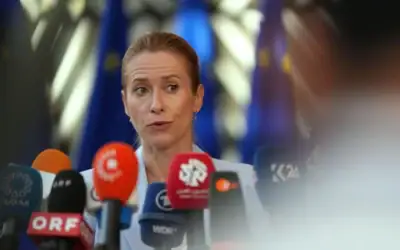 La chef de la diplomatie européenne, Kaja Kallas, s'adresse aux médias à son arrivée à Bruxelles pour une réunion des ministres des Affaires étrangères de l'UE, le 13 juillet 2026. (AP/Marius Burgelman) La chef de la diplomatie européenne, Kaja Kallas, s'adresse aux médias à son arrivée à Bruxelles pour une réunion des ministres des Affaires étrangères de l'UE, le 13 juillet 2026. (AP/Marius Burgelman)