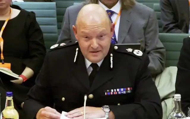Craig Guildford, chef de la police des West Midlands, témoignant devant la commission des Affaires intérieures sur le maintien de l’ordre lors des matchs de football, le 8 janvier 2026. (Crédit : Capture d’écran/Parliament TV/Chambre des communes/PA Images via Getty Images)