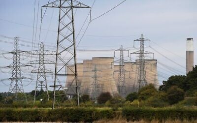 Illustration : Vue d'ensemble de la centrale électrique de Ratcliffe-on-Soar, à Nottingham, en Angleterre, le 29 septembre 2024. (Crédit : Rui Vieira/AP)