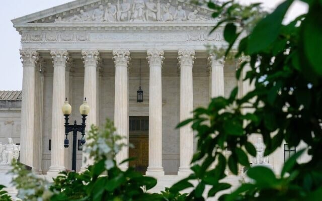 La Cour suprême, à Washington, le 27 juillet 2026. (Crédit : Mariam Zuhaib/AP)