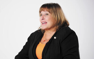 Gail Asper, sur une photo non datée. (Crédit : Capture d'écran/YouTube) Gail Asper, sur une photo non datée. (Crédit : Capture d'écran/YouTube)