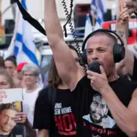 Extrait de « Rising - Voices of Protest and Hope », le documentaire d'Esther Takac de 2026 sur le mouvement de protestation israélien (Autorisation)