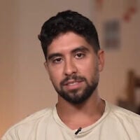 L'ancien otage Evyatar David lors d'une interview accordée à CNN, diffusée le 26 août 2026. (Crédit : Capture d'écran)