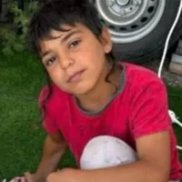 Baruch Neriya, 9 ans, décédé des suites d'une infection par une amibe « mangeuse de cerveau » après s'être baigné dans le lac de Tibériade. (Crédit : Conseil régional de Pardes Hanna)