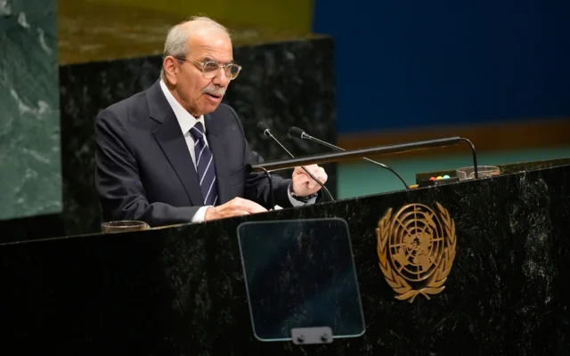 Le Premier ministre libanais Nawaf Salam s’exprime lors de la 81e session de l’Assemblée générale des Nations unies à New York, le 25 septembre 2026. (Crédit: AP/Yuki Iwamura)