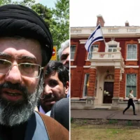 Mojtaba Khamenei, fils du dirigeant suprême iranien tué Ayatollah Ali Khamenei, assiste à une manifestation à l'occasion de la journée de Jérusalem à Téhéran, le 31 mai 2019. (Saeid Zareian/DPA/Reuters) ; L'ambassade d'Israël au Royaume-Uni à Kensington, dans l'ouest de Londres, le 23 mars 2010. (AP/Lefteris Pitarakis)