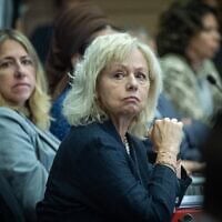 La procureure générale, Gali Baharav-Miara, assistant à une réunion de la commission de la Chambre de la Knesset, à Jérusalem, le 9 juin 2026. (Crédit : Yonatan Sindel/Flash90)