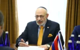 Joel Lion, le plus haut représentant d’Israël en Turquie. (Crédit : ministère arménien de la Technologie)