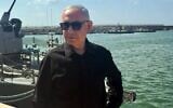 Le Premier ministre Benjamin Netanyahu en visite dans une base navale à Ashdod, le 4 octobre 2026. (Crédit : Omer Miron/Service de presse du gouvernement)