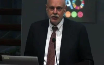 Capture d’écran d’une vidéo de Ben Davis, directeur à l’Organisation des Nations unies pour l’alimentation et l’agriculture (FAO), en 2026. (Crédit : The Italian Insider/utilisée conformément à la clause 27a de la loi sur le droit d’auteur)