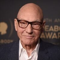 Patrick Stewart assiste à la 84e cérémonie annuelle des Peabody Awards, le 9 juin 2024, à Beverly Hills, en Californie. (Richard Shotwell/Invision/AP)