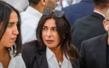 La ministre des Transports, Miri Regev, assiste à une cérémonie commémorative officielle en hommage aux civils assassinés le 7 octobre 2023, trois ans après le pogrom du Hamas, au mont Herzl à Jérusalem, le 5 octobre 2026. (Olivier Fitoussi/Pool/Flash90)