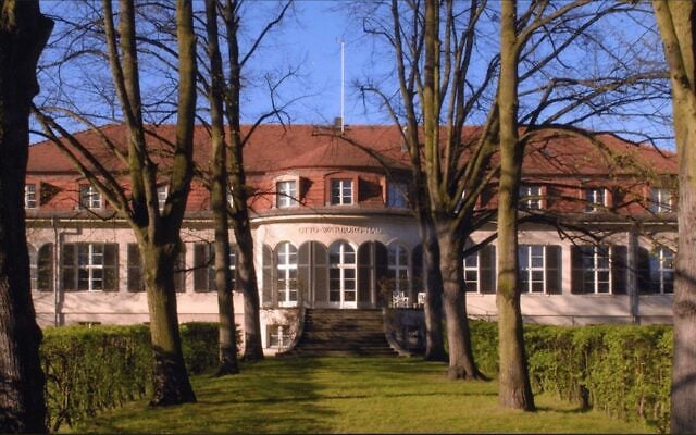 La maison historique d'Otto Warburg, située dans le quartier de Dahlem à Berlin. L'ancien centre de recherche du lauréat du prix Nobel de 1931 servira désormais de siège principal aux programmes de recherche de l'ARC. (Autorisation)