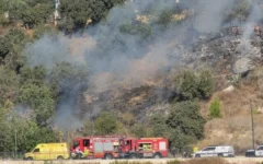Les lieux du crash d'un petit avion près de Kafr Qara, au sud-est de Haïfa, le 2 octobre 2026. (Magen David Adom)