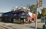 Bagels & Co. à Fresh Meadows, dans le Queens, à New York, sur une image de Google Street View. (Crédit : Capture d'écran/Google Maps)
