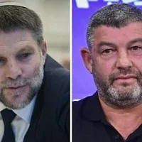 Montage photo (de gauche à droite) : Le ministre des Finances, Bezalel Smotrich, chef du parti HaTzionout HaDatit, lors des primaires de son parti à Jérusalem, le 26 juillet 2026 ; Ofer Winter, chef du parti Amkha Yisrael, lors d’une conférence de presse, à Tel Aviv, le 2 septembre 2026. (Crédits : Yonatan Sindel/Flash90 ; Avshalom Sassoni/Flash90)