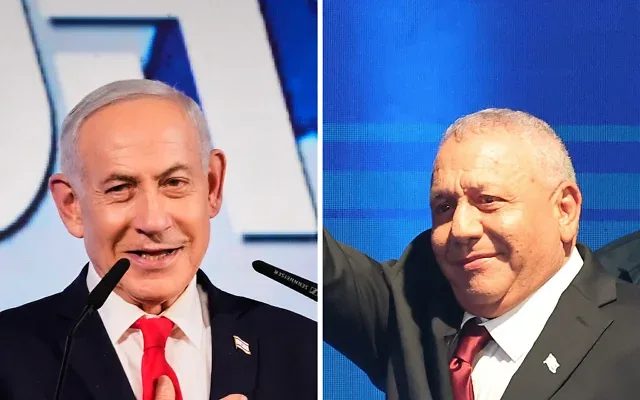 Le Premier ministre Benjamin Netanyahu (à gauche) et le chef de Yashar, Gadi Eizenkot (à droite). (Crédit : AP/Ohad Zwigenberg, Jack GUEZ/AFP)