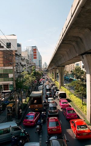 Sukhumvit road in Bangkok, where the bombing happened. (photo credit:CC-BY Christian Haugen, Flickr)