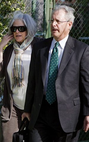Judy Gross and Peter J. Kahn, respectively wife of and lawyer for U.S. government contractor Alan Gross, arrive at the courthouse in Havana in March. (photo credit: AP/Javier Galeano)