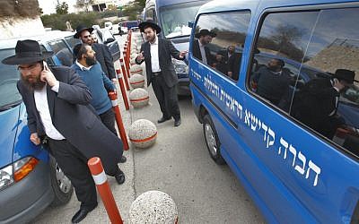 The burial society mistakenly buried someone in a reserved plot. (photo credit: Nati Shohat/Flash90)
