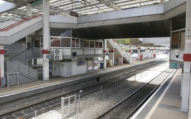 Rail workers are seeking permission to strike (photo credit: Roni Schutzer/Flash90)