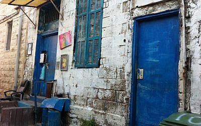 A typical doorway in the Kerem (photo credit: Michal Shmulovich, Times of Israel)