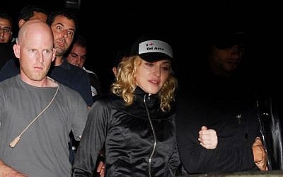 Madonna visits the grave of Kabbalist Rabbi Yitzhak Luria in the northern town of Safed September 4, 2009. (Photo credit: Hamed Almakt / FLASH90)