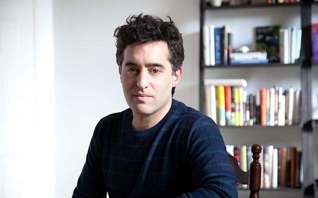 Nathan Englander, winner of the 2012 Frank O'Connor International Short Story Award. (Photo credit: Juliana Sohn) Nathan Englander, winner of the 2012 Frank O'Connor International Short Story Award. (Photo credit: Juliana Sohn)