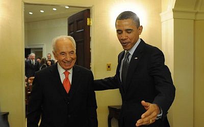 President Shimon Peres meets with Barack Obama during a US visit in April 2011 (photo credit: Mark Neyman/GPO/Flash90)