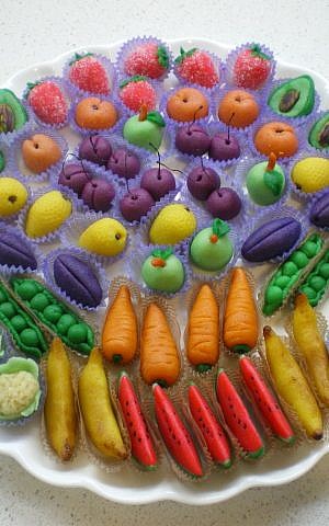 Marzipan masquerading as vegetables (photo credit: Courtesy Judith Zer-Aviv)