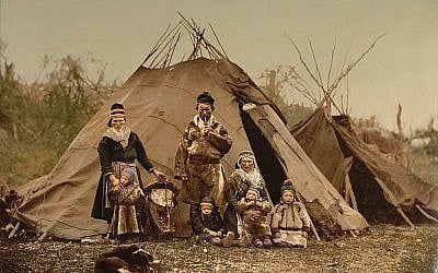 A traditional Sami family in 1900 (photo credit: public domain/US Library of Congress)