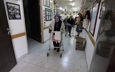 Illustrative photo of elderly residents in  a nursing home. (Tsafrir Abayov/Flash90)